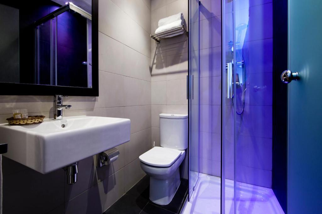 Hostal Bcn Ramblas Barcelona Rom bilde