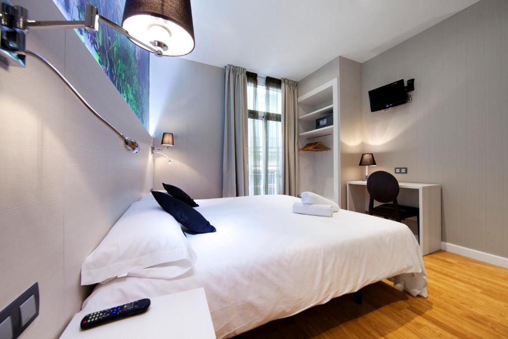 Hostal Bcn Ramblas Barcelona Rom bilde
