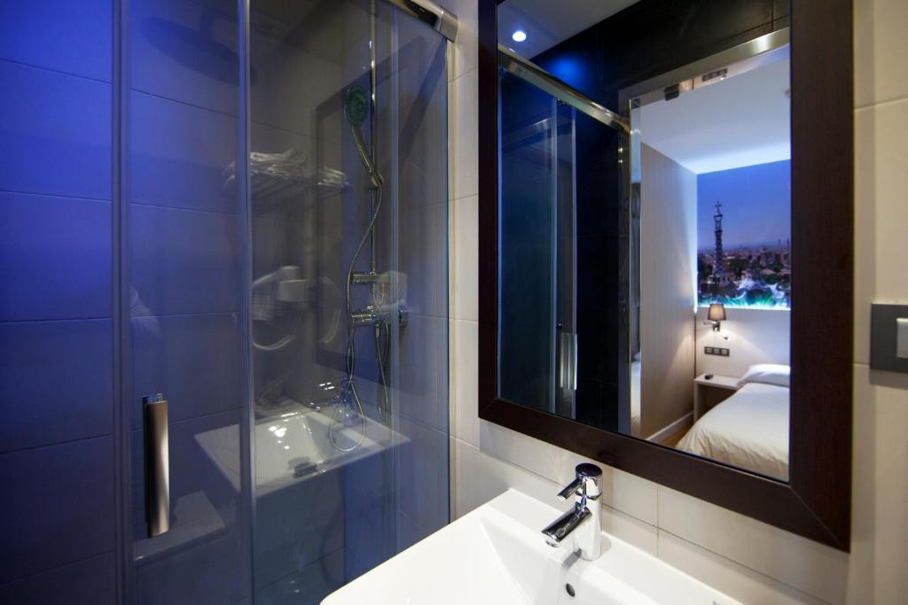 Hostal Bcn Ramblas Barcelona Rom bilde
