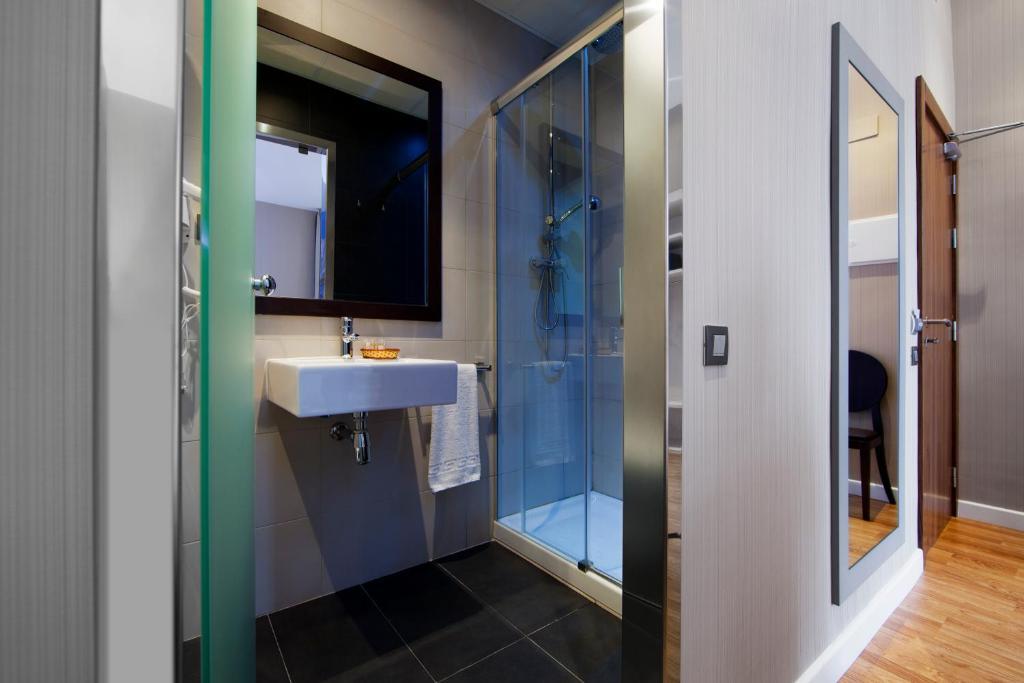 Hostal Bcn Ramblas Barcelona Rom bilde