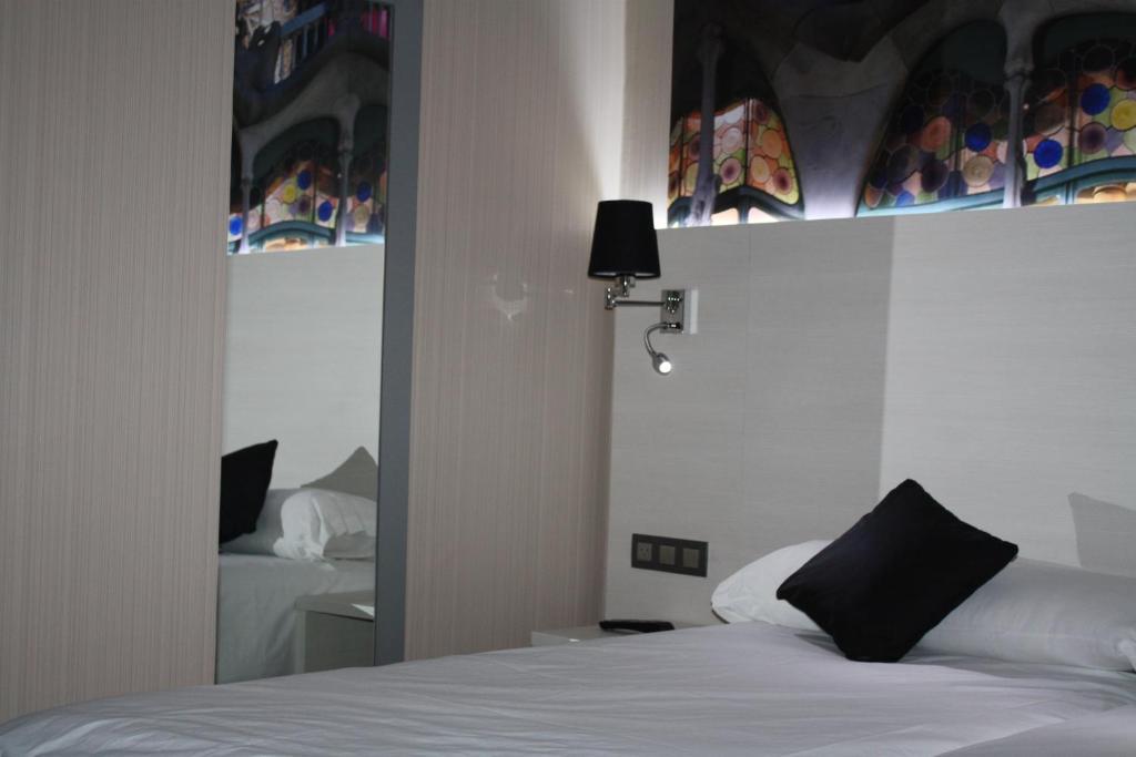 Hostal Bcn Ramblas Barcelona Rom bilde