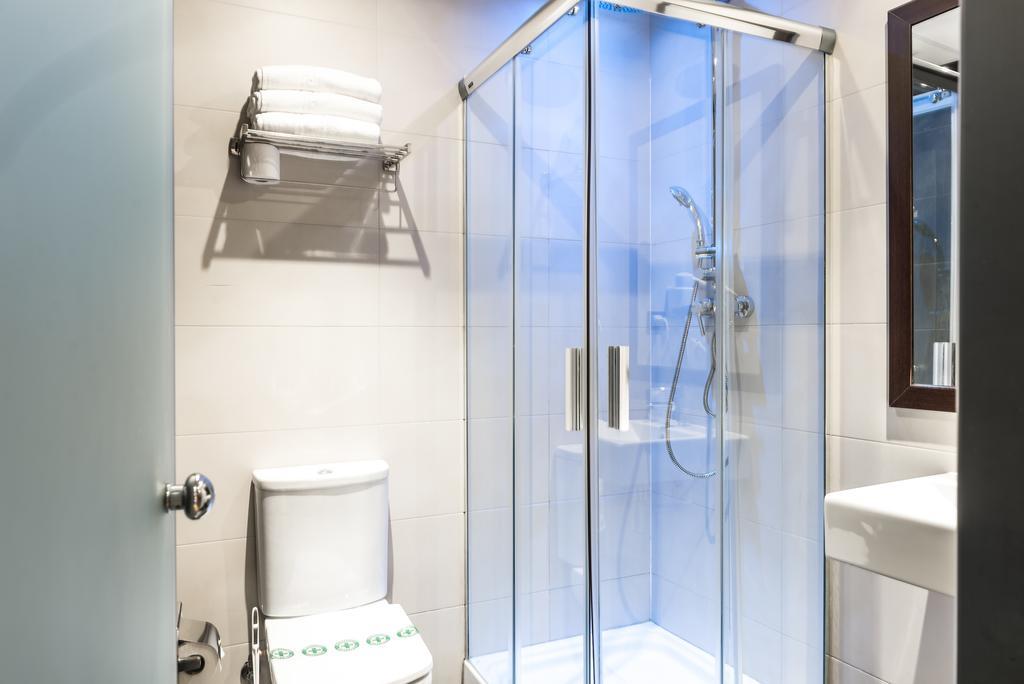 Hostal Bcn Ramblas Barcelona Eksteriør bilde